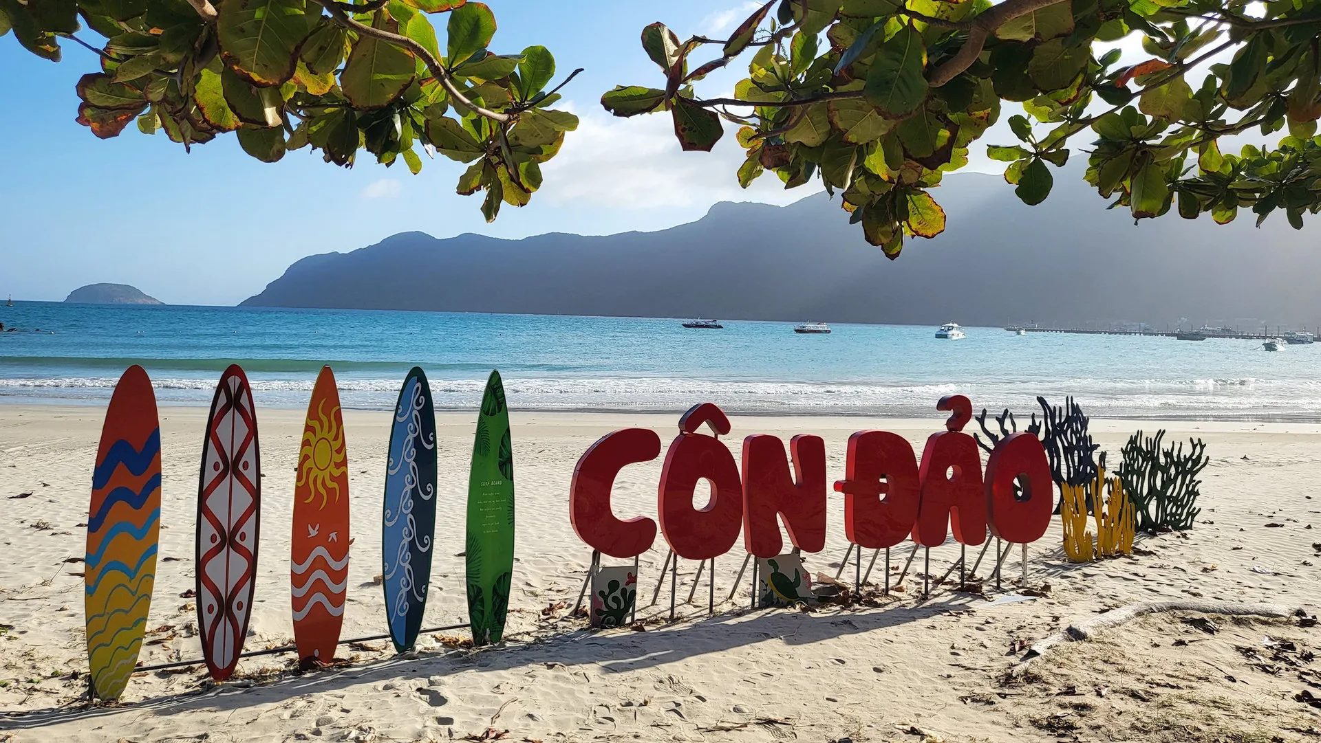 Vé máy bay đi Côn Đảo