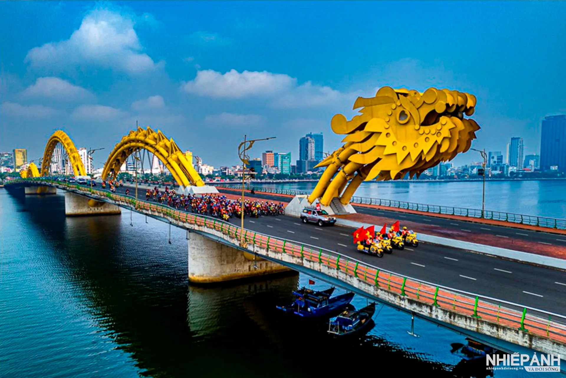 Vé máy bay đi Đà Nẵng